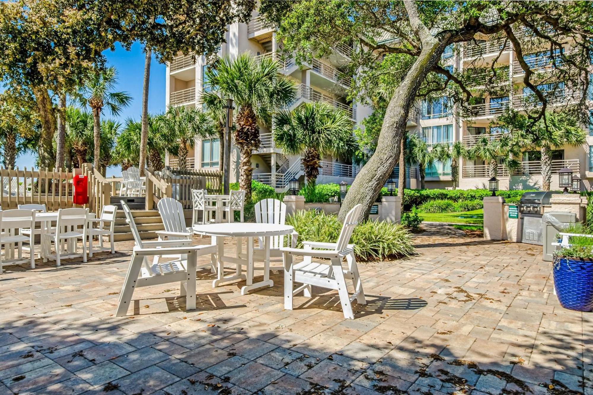 Captains Walk Condos Hilton Head Island Room photo